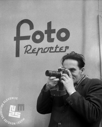 Edi Šelhaus v akciji, ok. 1958, črno-beli negativ, leica, Muzej novejše zgodovine Slovenije Edi Šelhaus v akciji, ok. 1958, črno-beli negativ, leica, Muzej novejše zgodovine Slovenije